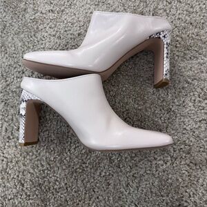 Elegant Cream Mules with Snakeskin Heel